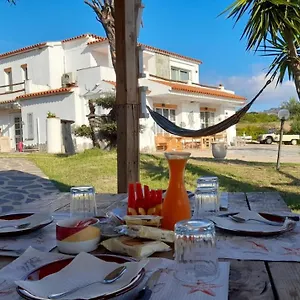 https://villa-rosa-monis-hogar.in-sardinia.net